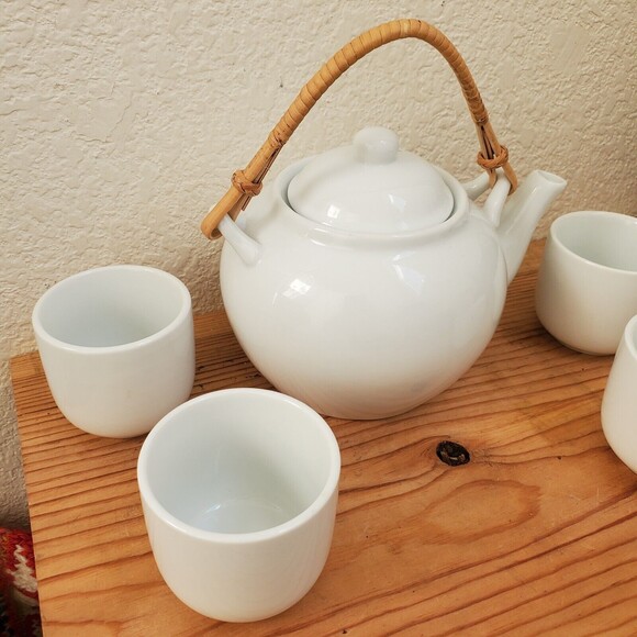 Pier 1 Imports Porcelain Tea Set White China Teapot & 4 Cups Classic Decor Asian - Picture 8 of 9